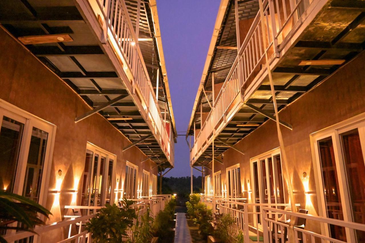 Vedana Retreat Arambol Hotel ภายนอก รูปภาพ